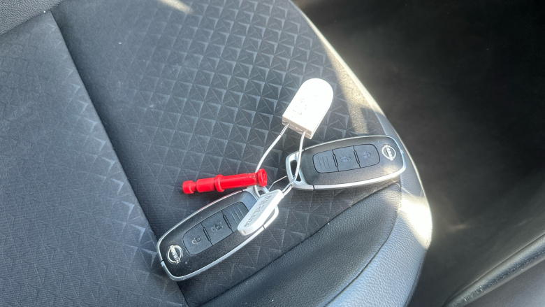 Nissan Juke 1.6 Hybrid N-Connecta 5dr Auto Hybrid Hatchback